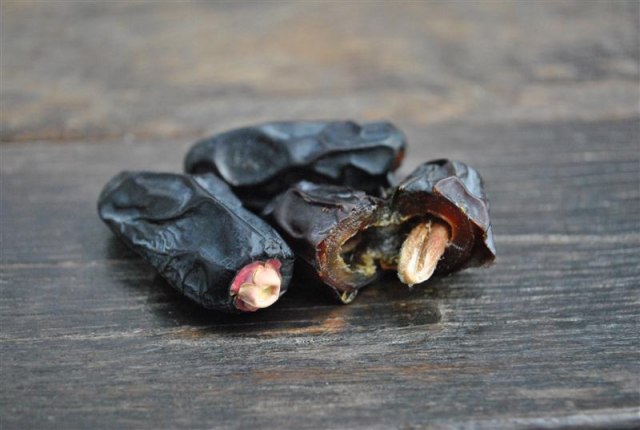 abada-dates