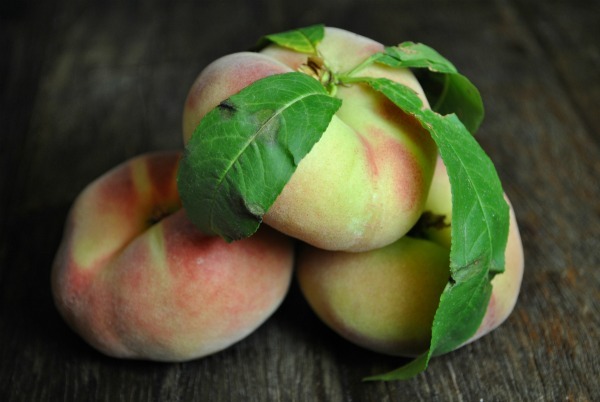 rings-of-saturn-peaches