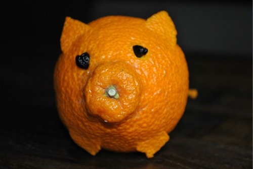 sumo-tangerine-pig-face